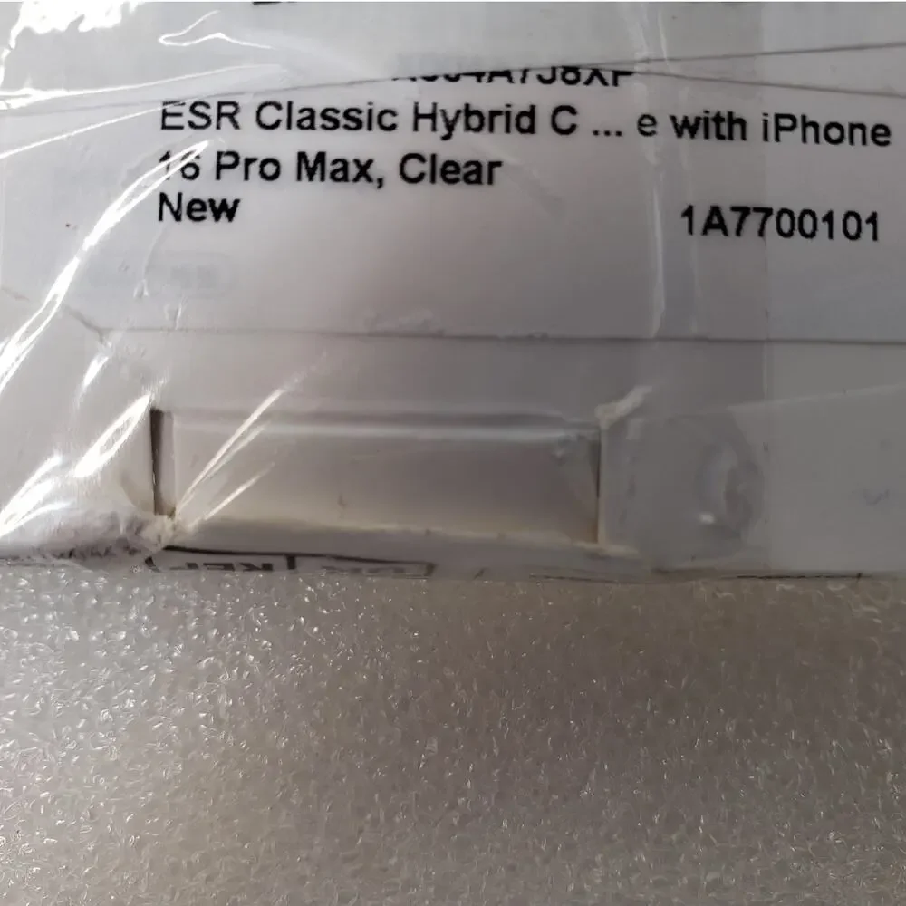ESR Classic Series Hybrid Magnetic Case for iPhone 16 Pro Max